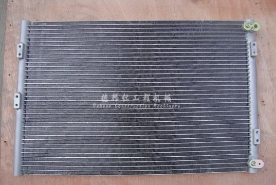 點擊查看詳細(xì)信息<br>標(biāo)題：PC300-7 冷凝器 閱讀次數(shù)：1903