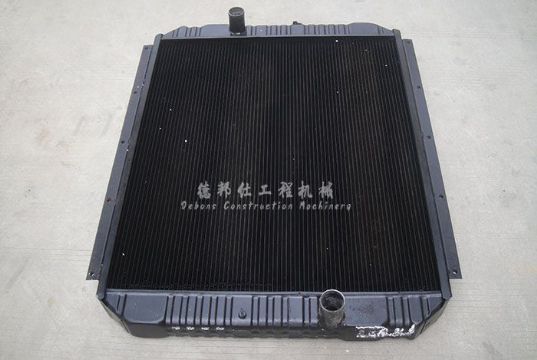 點擊查看詳細(xì)信息<br>標(biāo)題：PC400-6水散 閱讀次數(shù)：2012